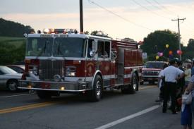 Union Bridge Engine 82 - 2nd Best Appearing Engine In County - 2008 Carnival Parade