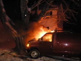 Auto Fire - Woodbine Road - February 2009